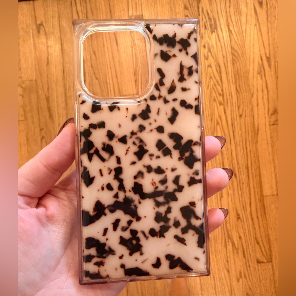 Square Blonde Tortoise Shell iPhone 14 Pro Case